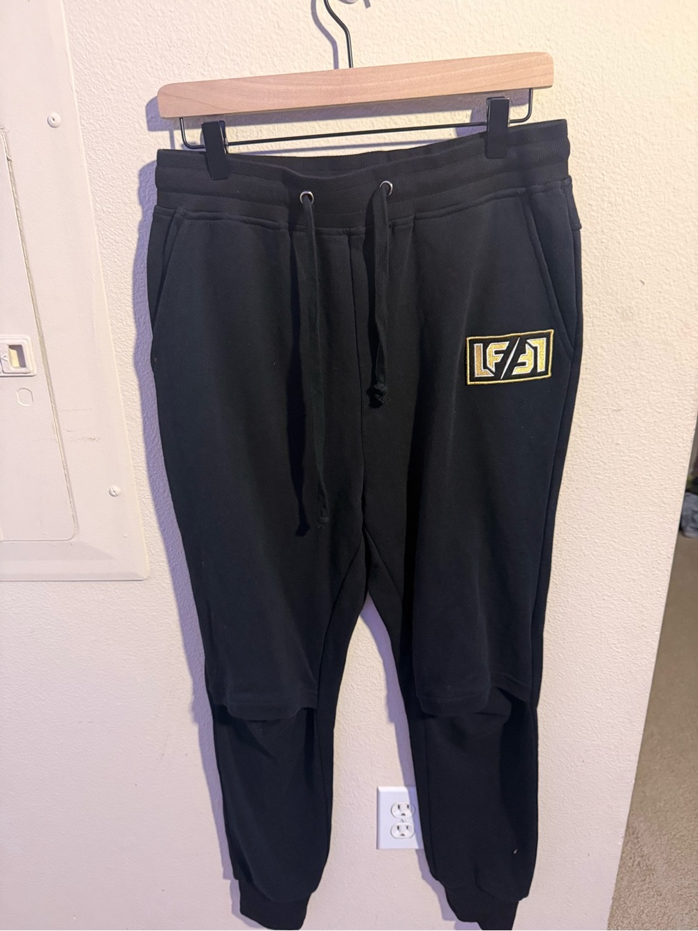 LF Los Angeles Black Logo Jogger Sweatpants Small 100% Cotton Drawstring